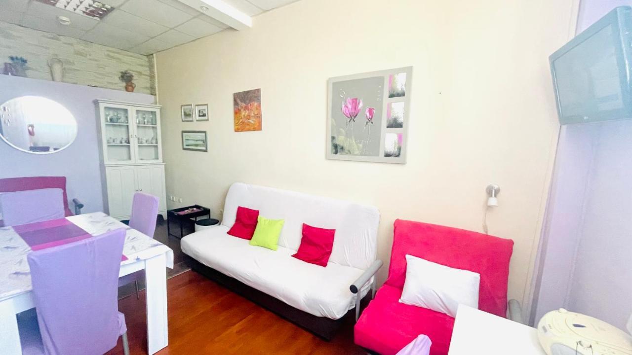 Vintage Apartment Inside City Galleria - Zadar Dış mekan fotoğraf